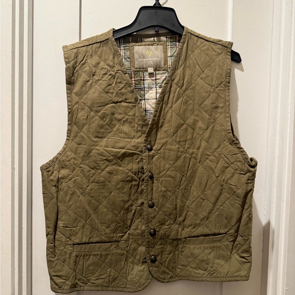 Banana Republic Olive Quilted Vest